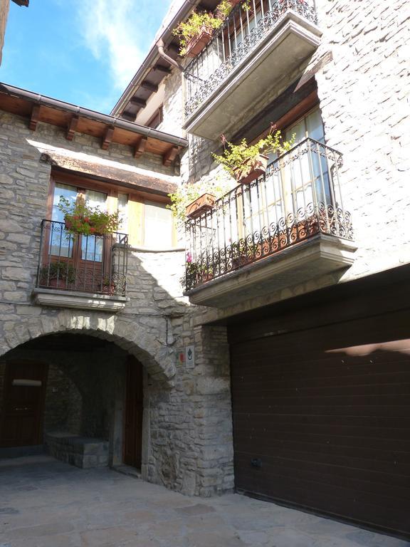Maison d'hôtes Casa Casbas à Guasillo Extérieur photo