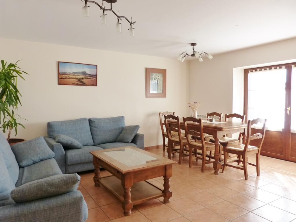 Maison d'hôtes Casa Casbas à Guasillo Extérieur photo